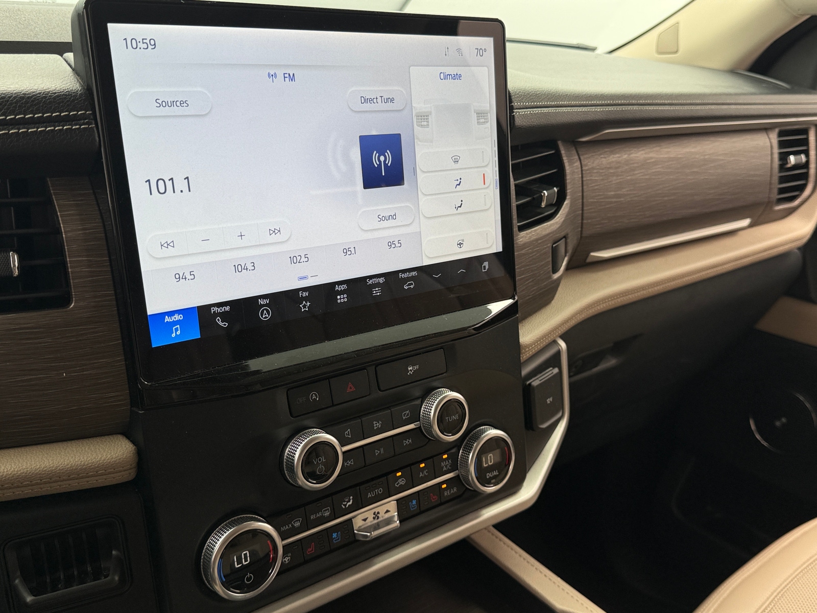 Thumbnail: 2024 Ford Expedition MAX - 3