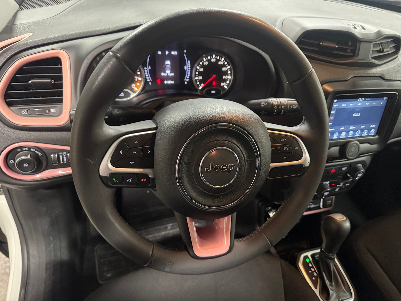 Thumbnail: 2018 Jeep Renegade - 5