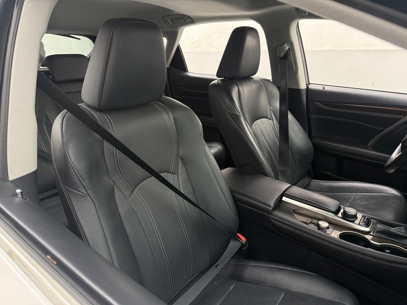 Thumbnail: 2019 Lexus RX - 2