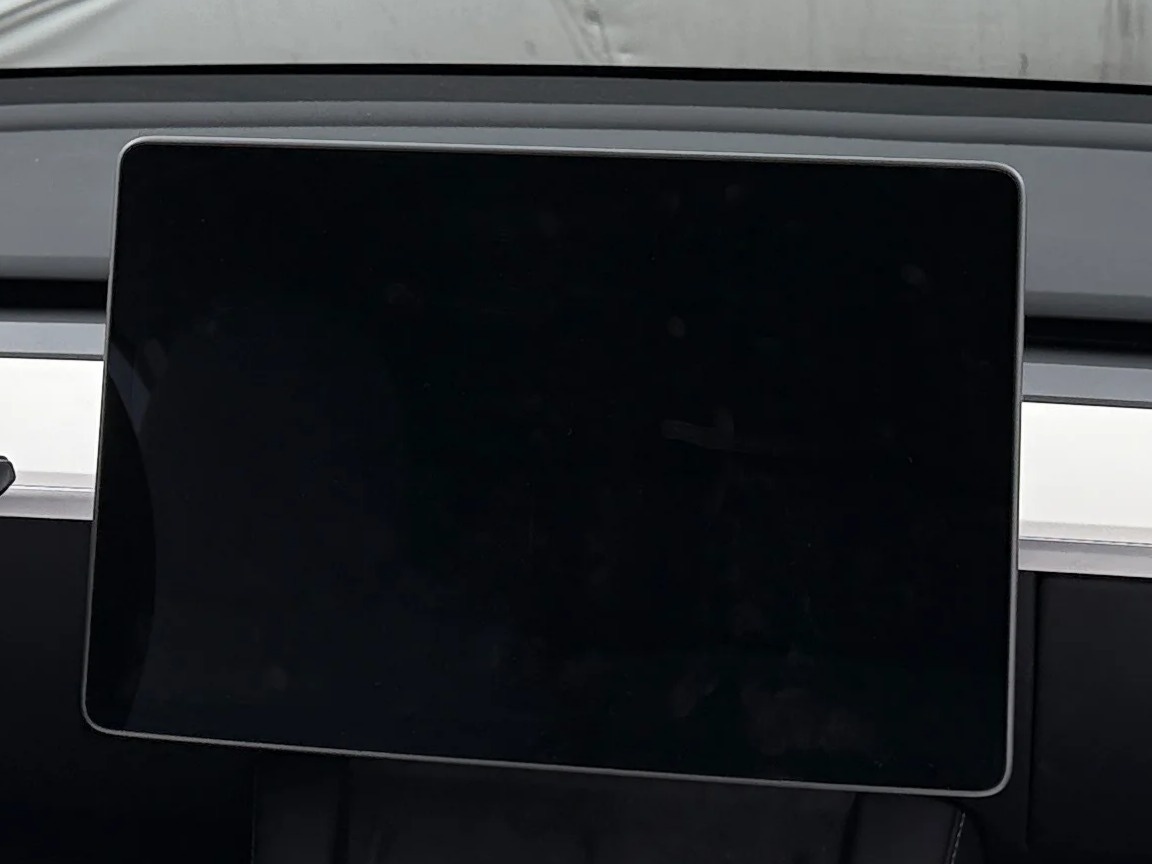 Thumbnail: 2024 Tesla Model Y - 3