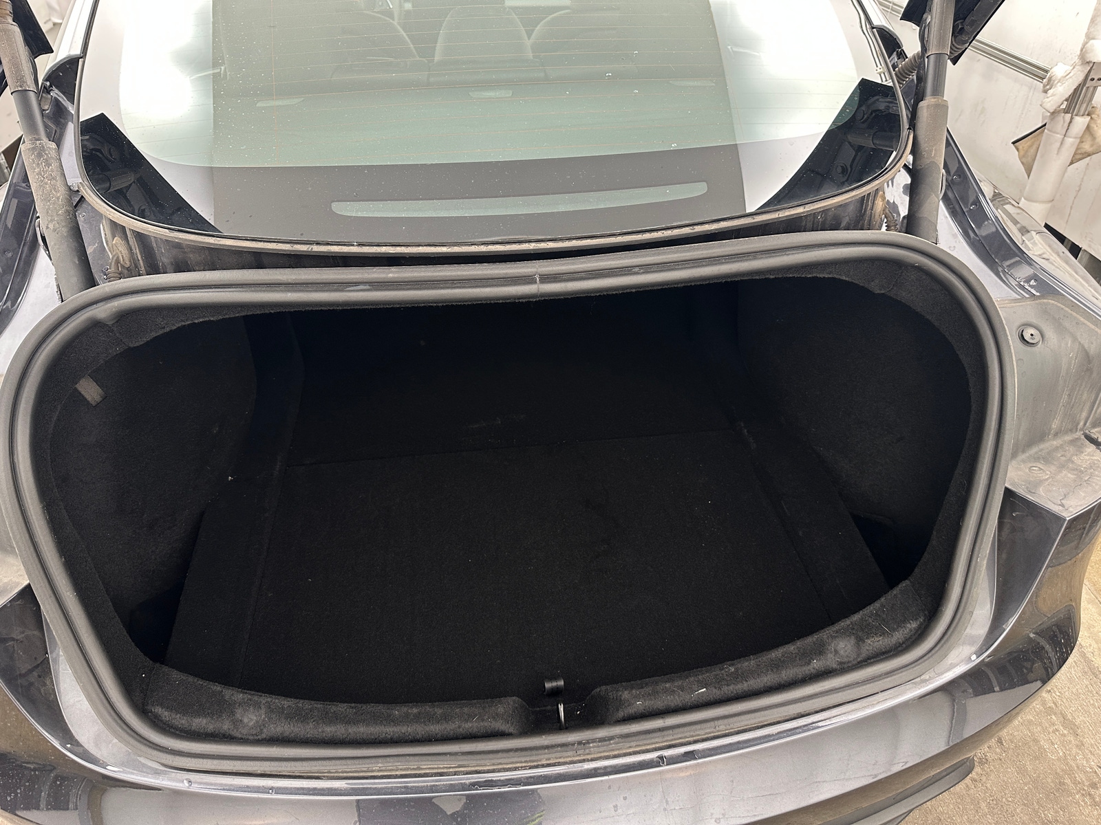 Thumbnail: 2025 Tesla Model 3 - 6