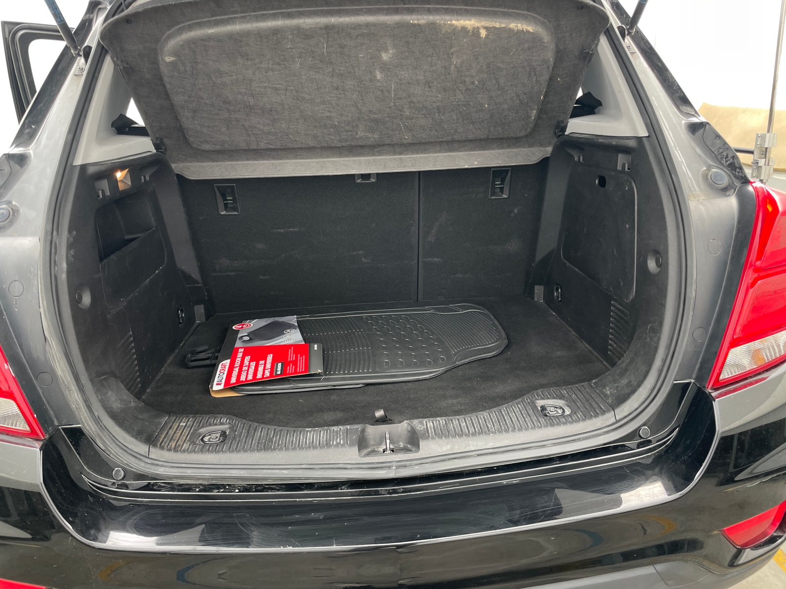 Thumbnail: 2019 Chevrolet Trax - 7