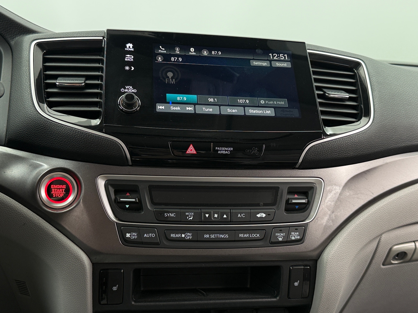 Thumbnail: 2021 Honda Pilot - 3