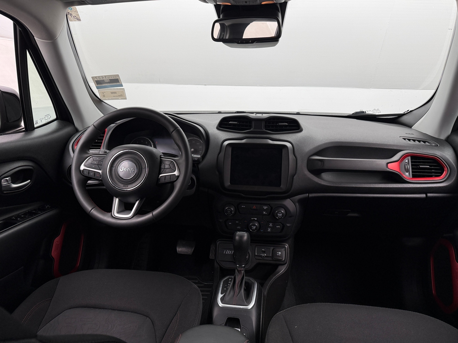 Thumbnail: 2023 Jeep Renegade - 3