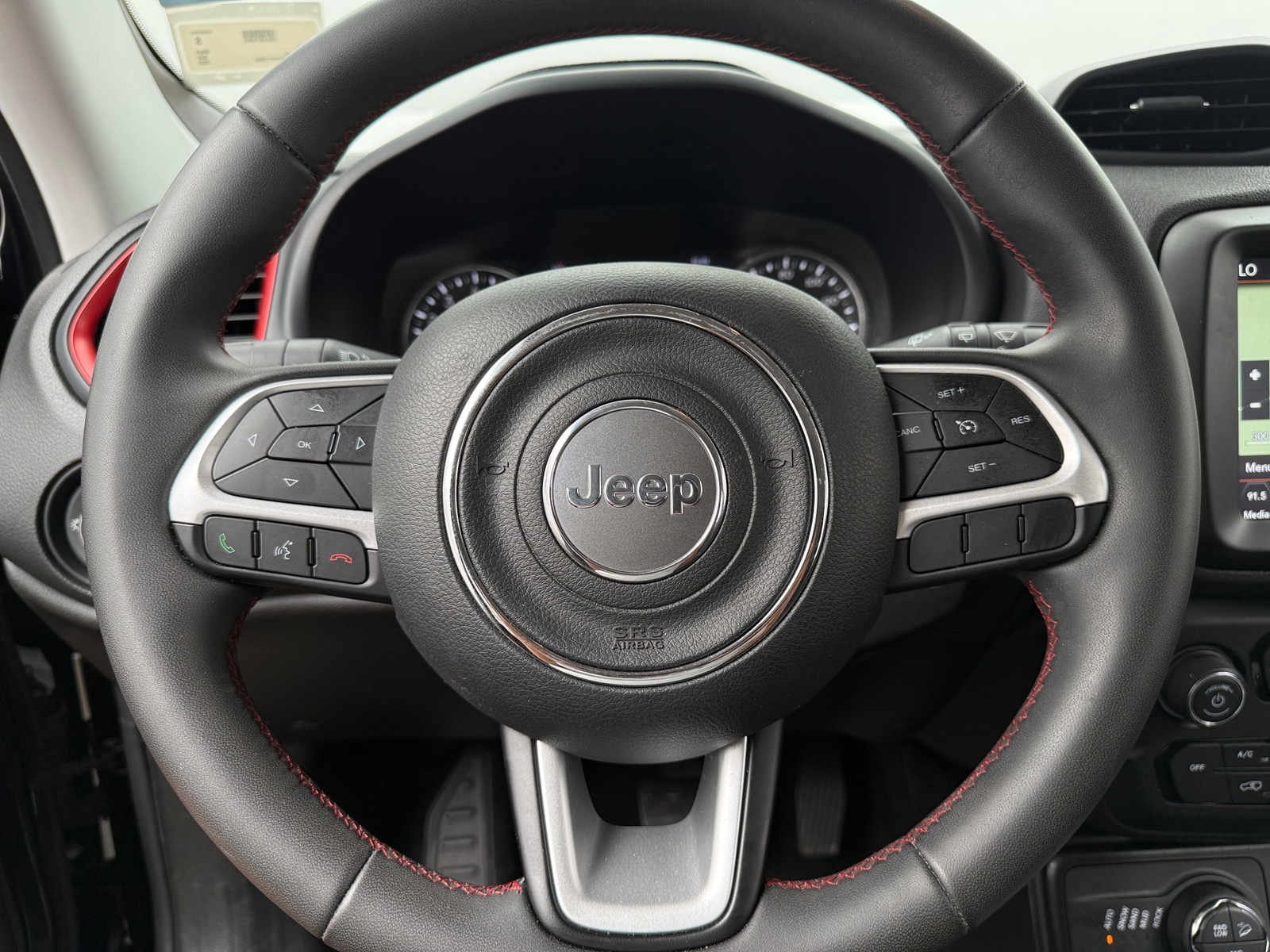 Thumbnail: 2023 Jeep Renegade - 5
