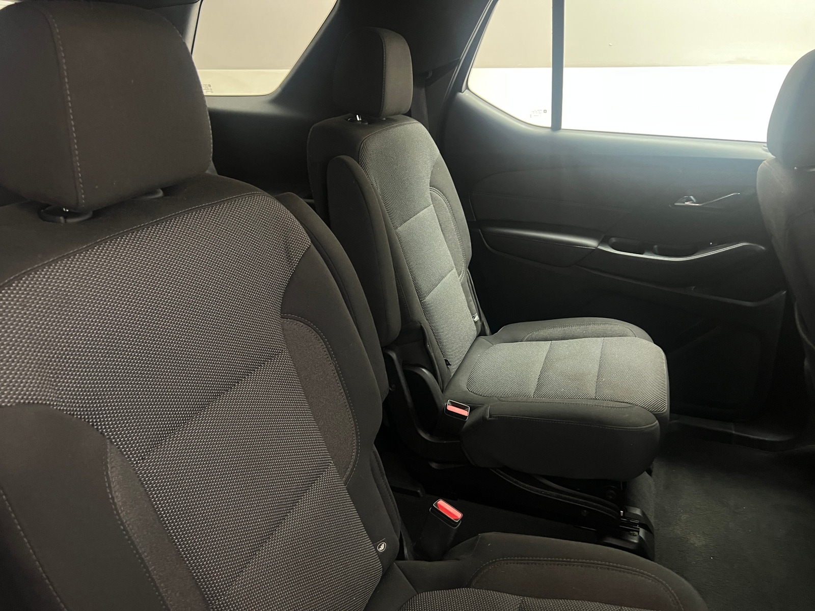 Thumbnail: 2023 Chevrolet Traverse - 6