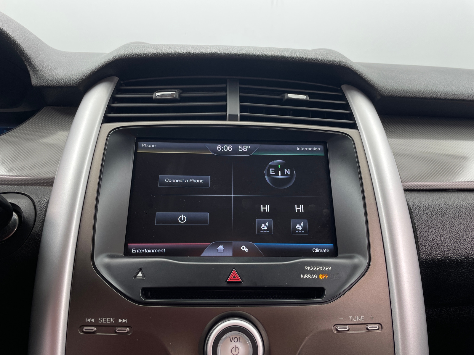 Thumbnail: 2013 Ford Edge - 3