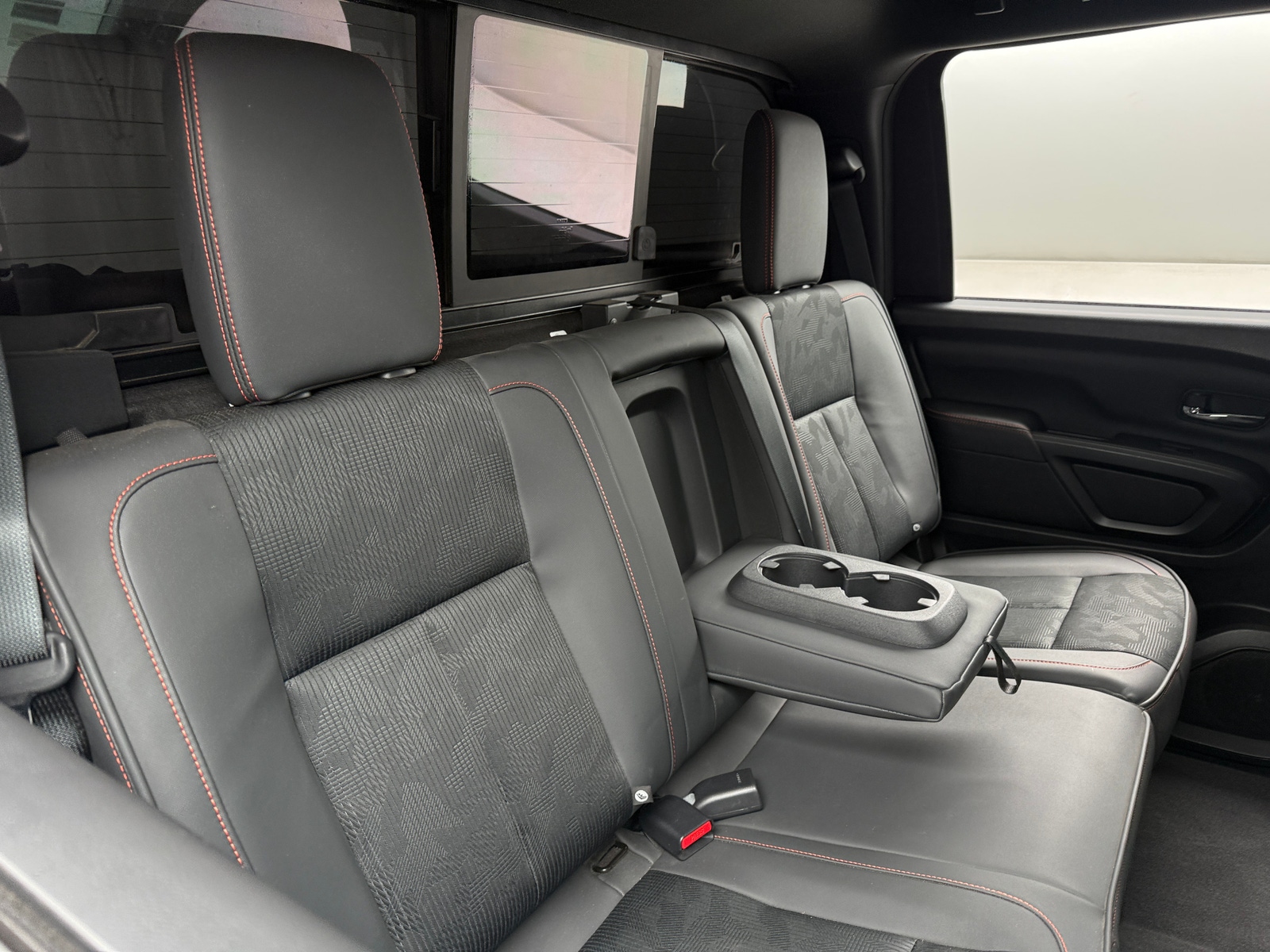 Thumbnail: 2022 Nissan Titan - 6