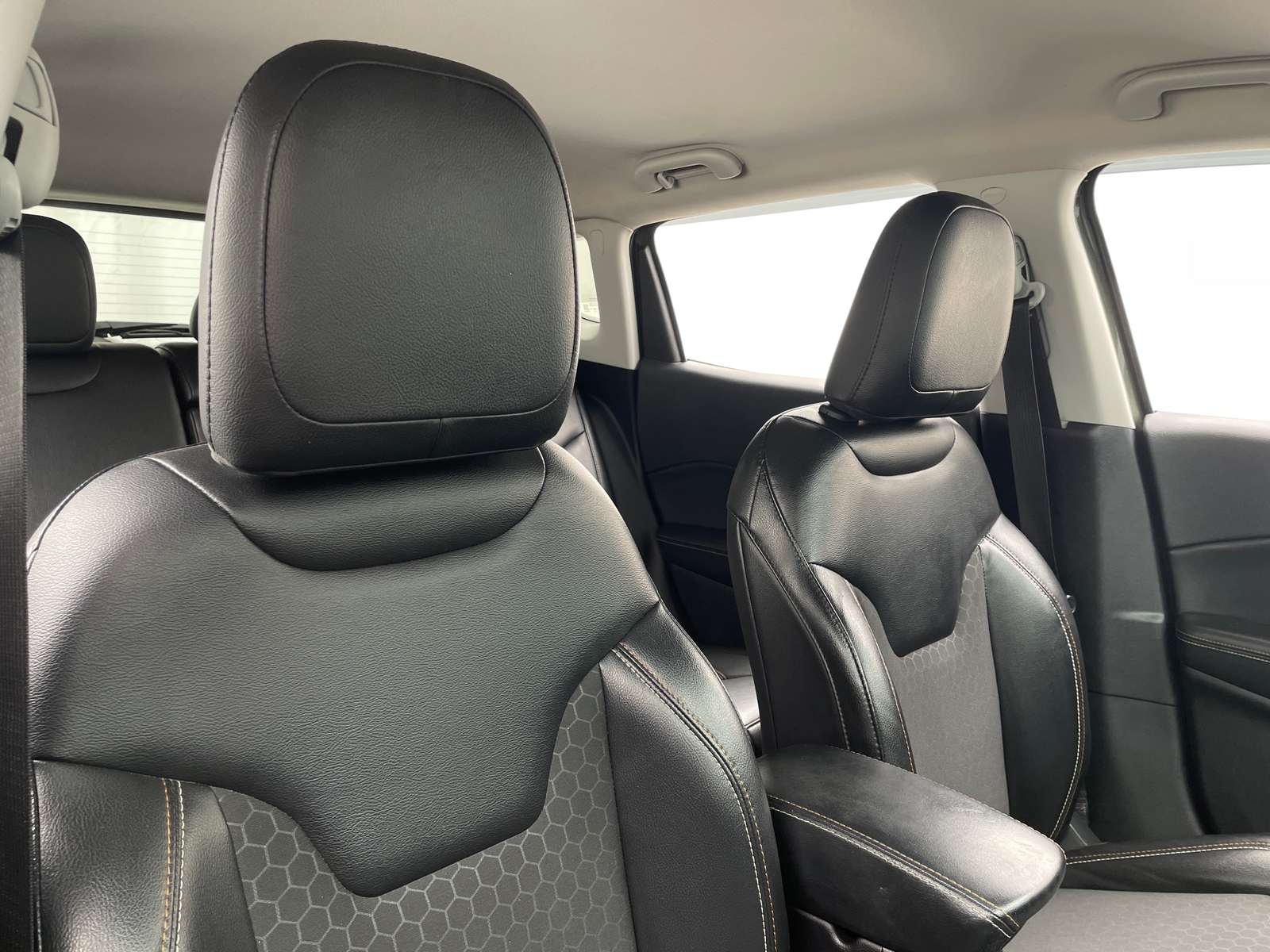 Thumbnail: 2019 Jeep Compass - 2