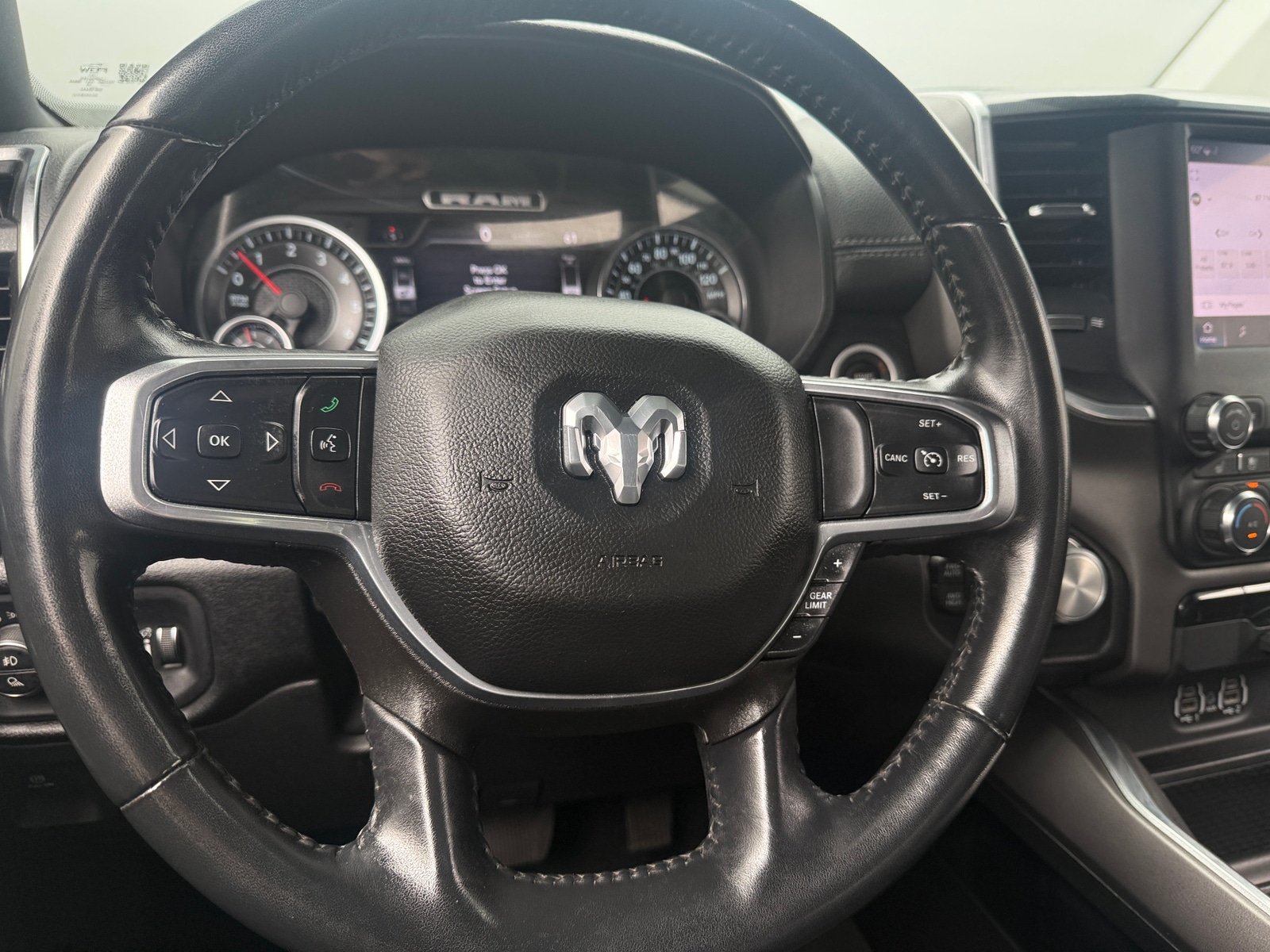 Thumbnail: 2022 RAM 1500 - 4