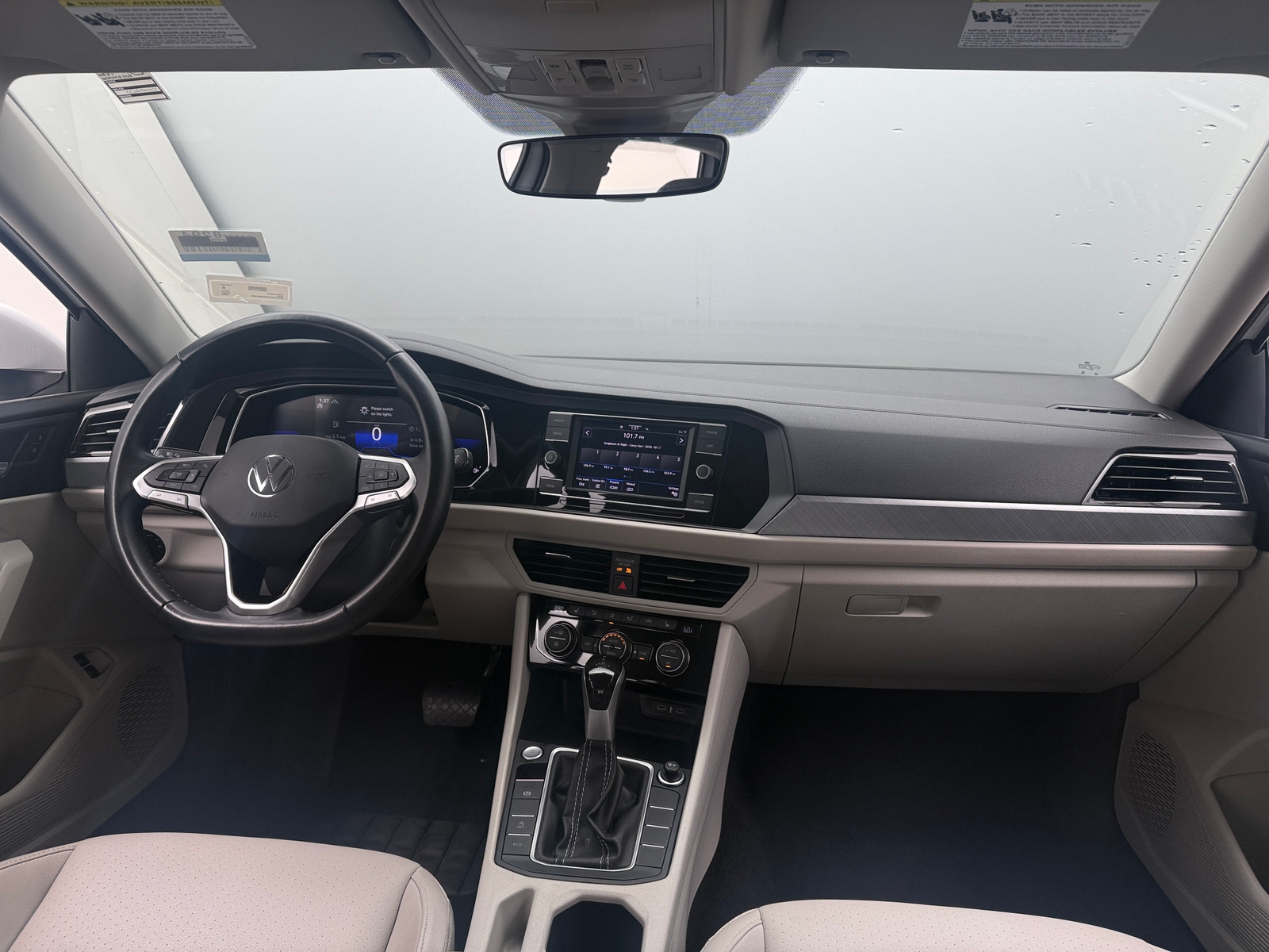 Thumbnail: 2023 Volkswagen Jetta - 2