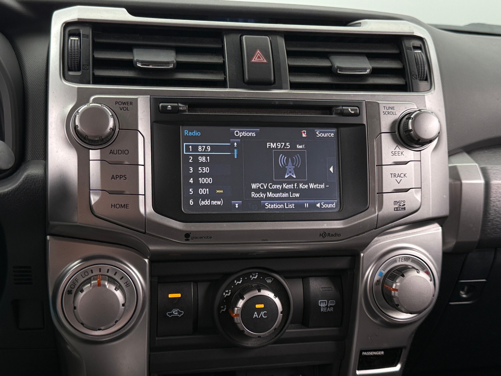 Thumbnail: 2014 Toyota 4Runner - 4