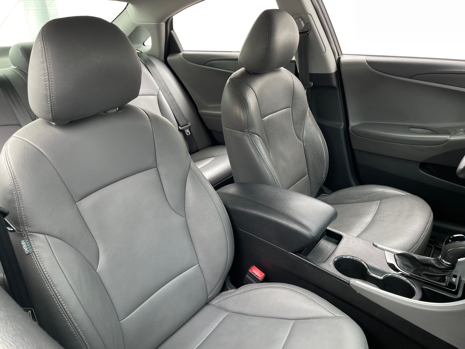 Thumbnail: 2013 Hyundai Sonata - 2