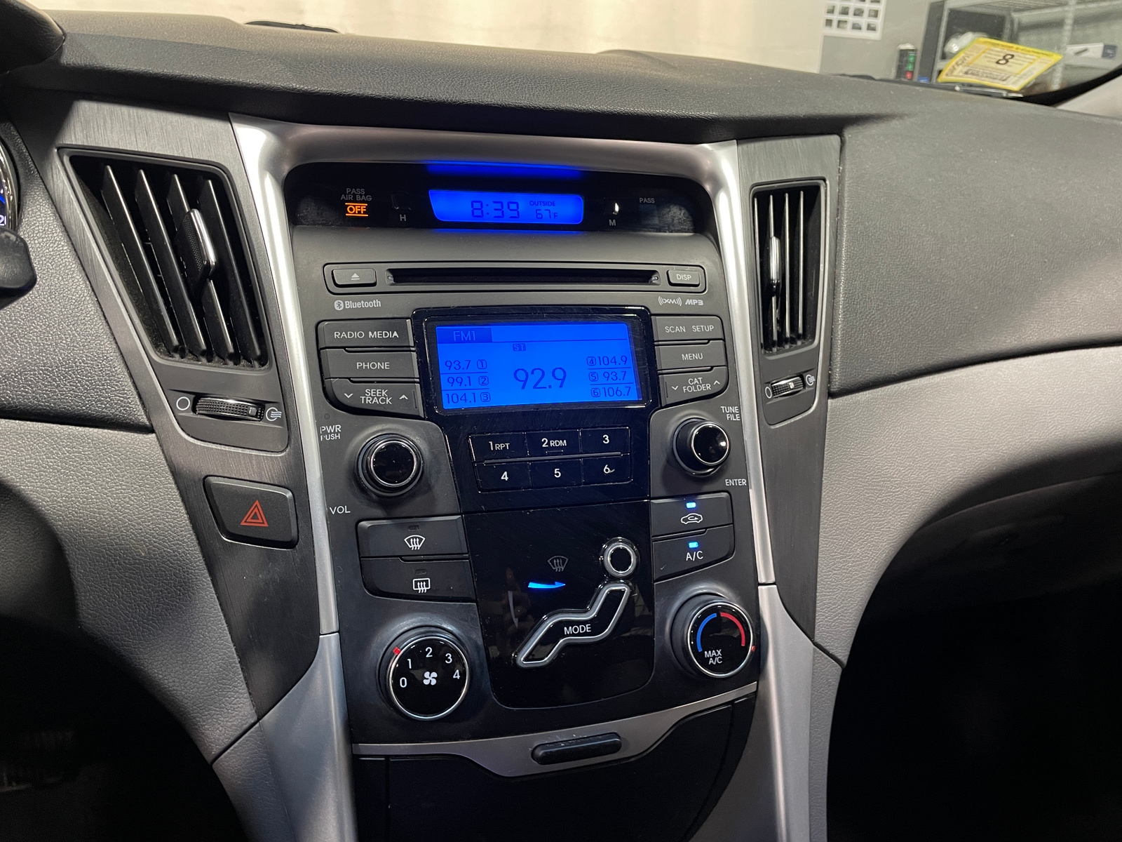 Thumbnail: 2013 Hyundai Sonata - 4