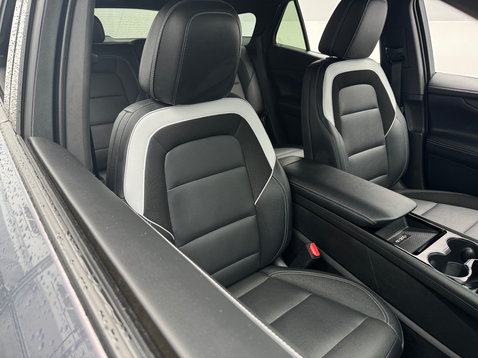 Thumbnail: 2024 Chevrolet Blazer EV - 2