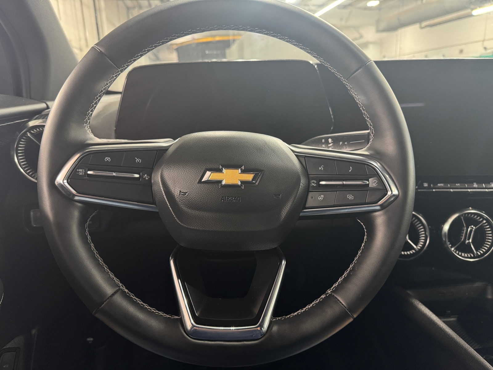 Thumbnail: 2024 Chevrolet Blazer EV - 5