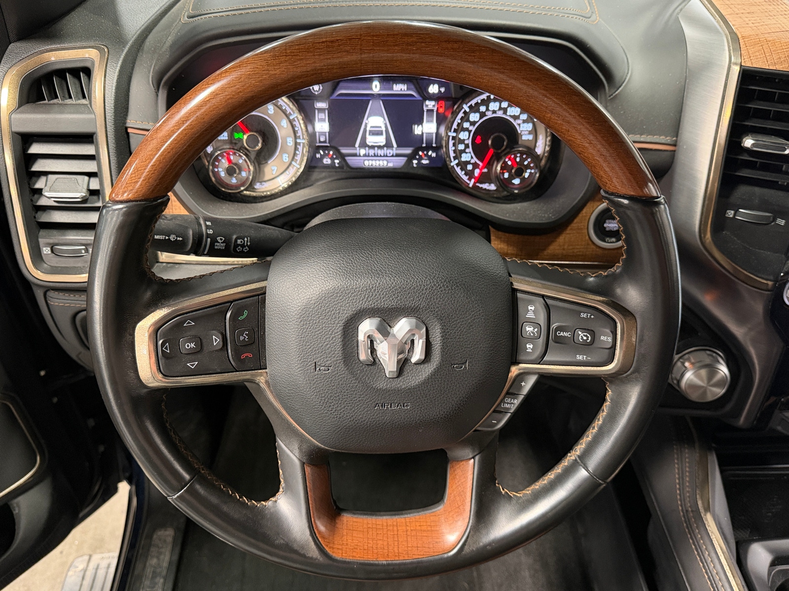 Thumbnail: 2022 RAM 1500 - 4