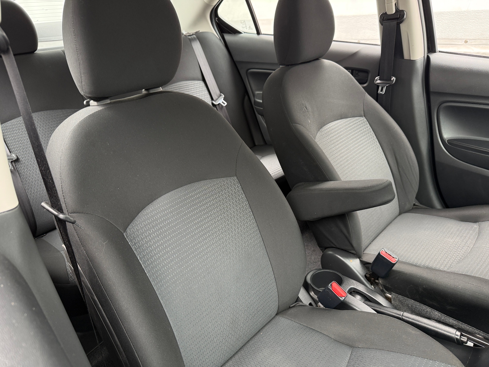 Thumbnail: 2024 Mitsubishi Mirage G4 - 2