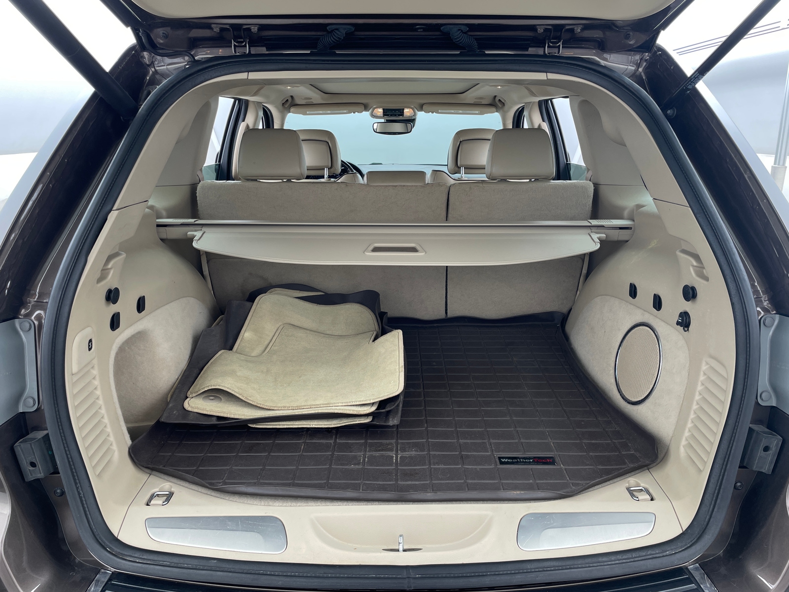 Thumbnail: 2020 Jeep Grand Cherokee - 6