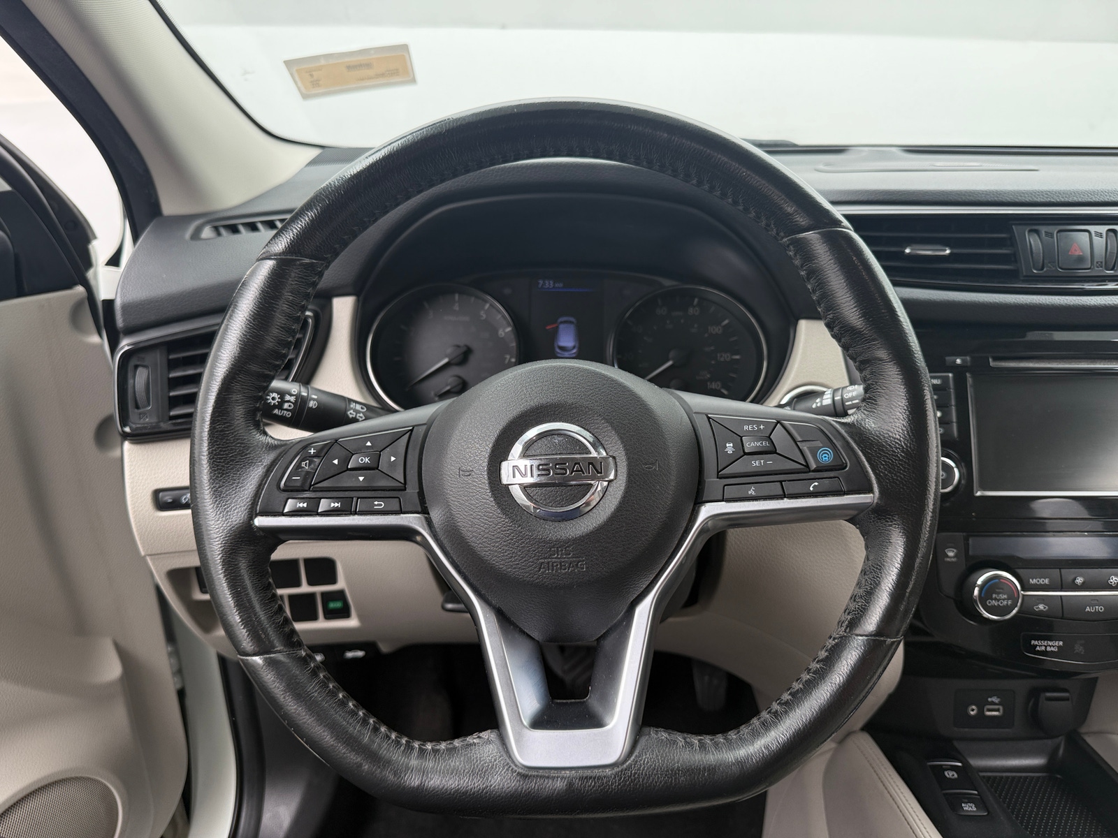 Thumbnail: 2019 Nissan Rogue Sport - 4