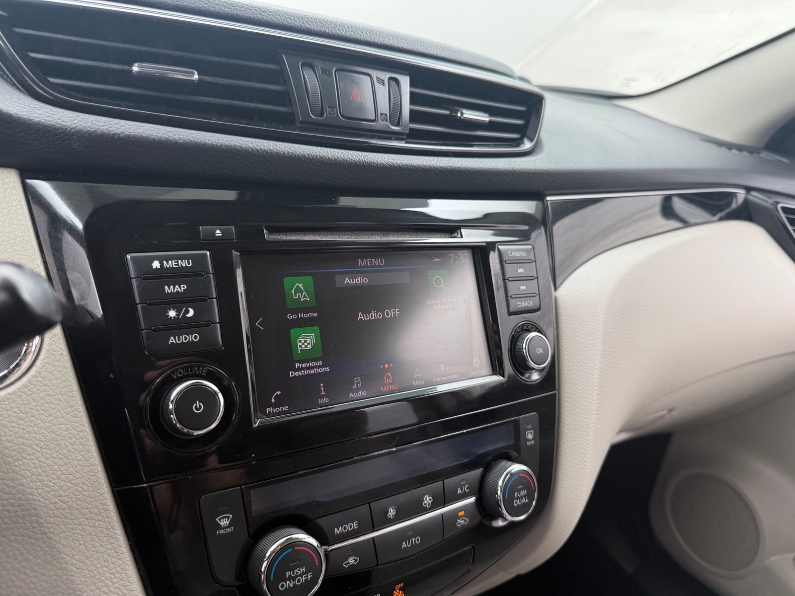 Thumbnail: 2019 Nissan Rogue Sport - 3