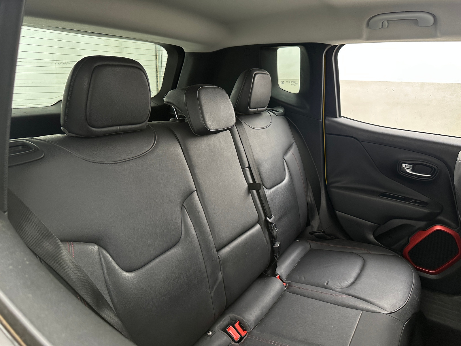 Thumbnail: 2015 Jeep Renegade - 6