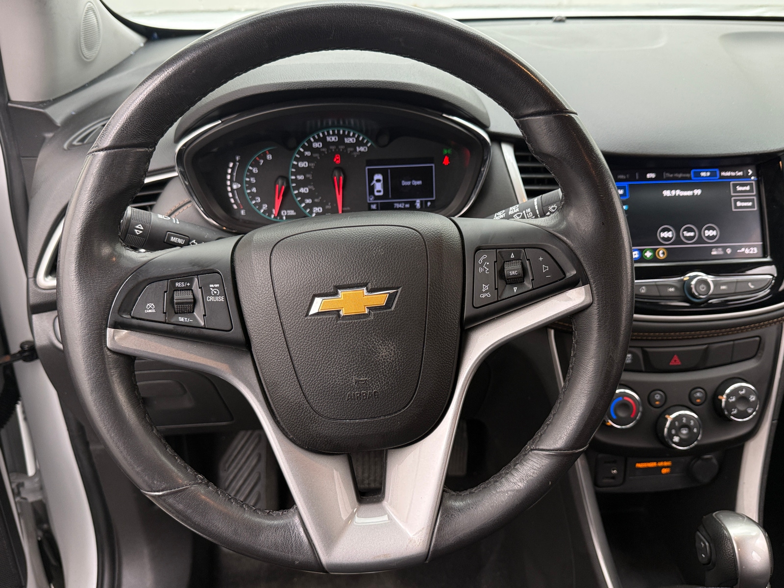 Thumbnail: 2020 Chevrolet Trax - 5