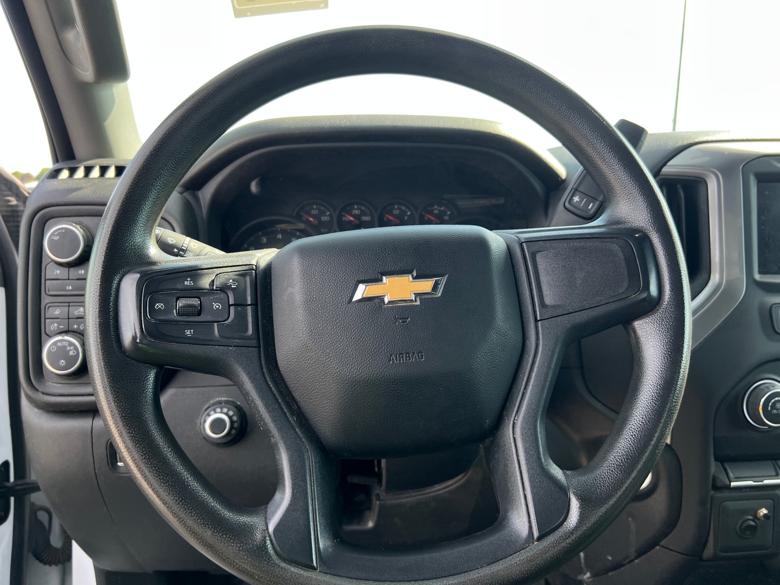 Thumbnail: 2024 Chevrolet Silverado 3500 - 4