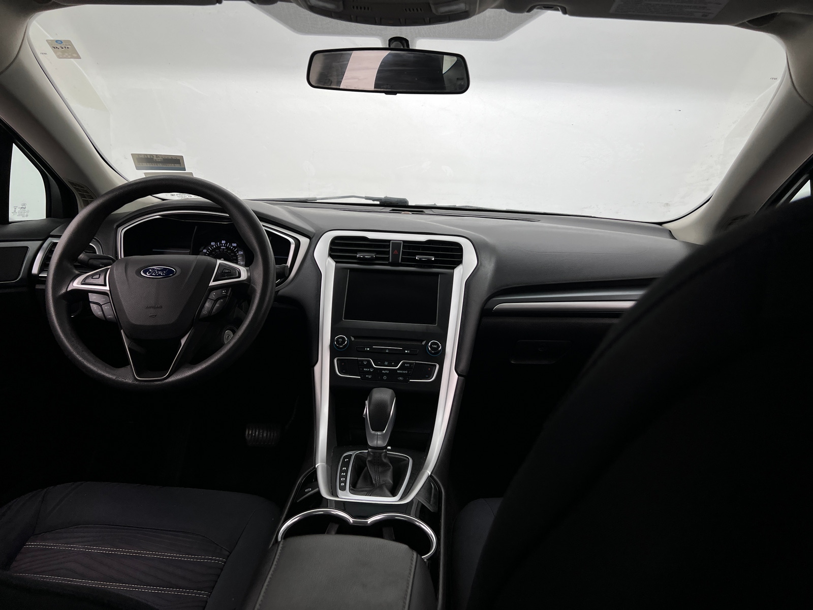 Thumbnail: 2016 Ford Fusion - 3