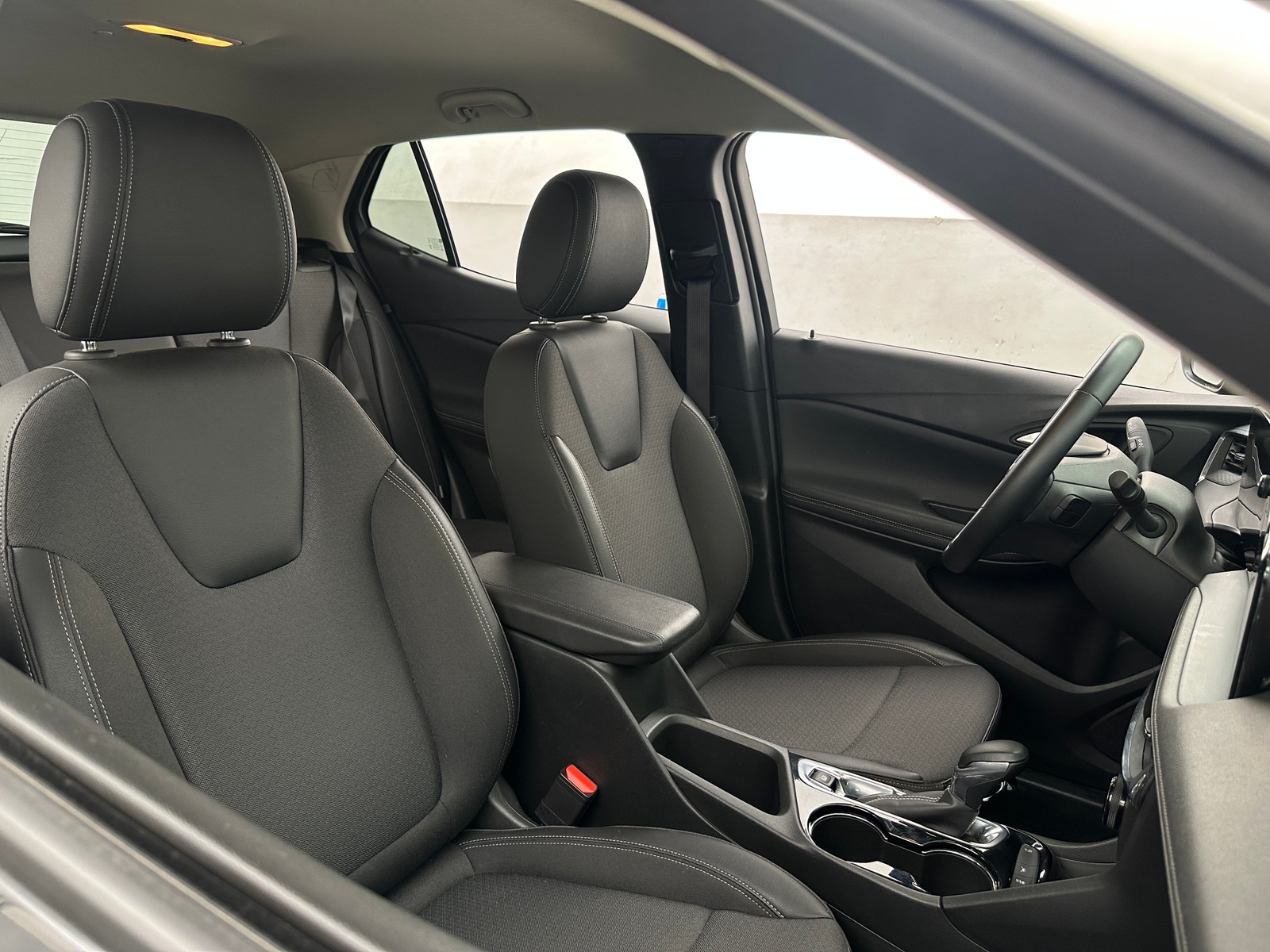 Thumbnail: 2025 Buick Encore GX - 2
