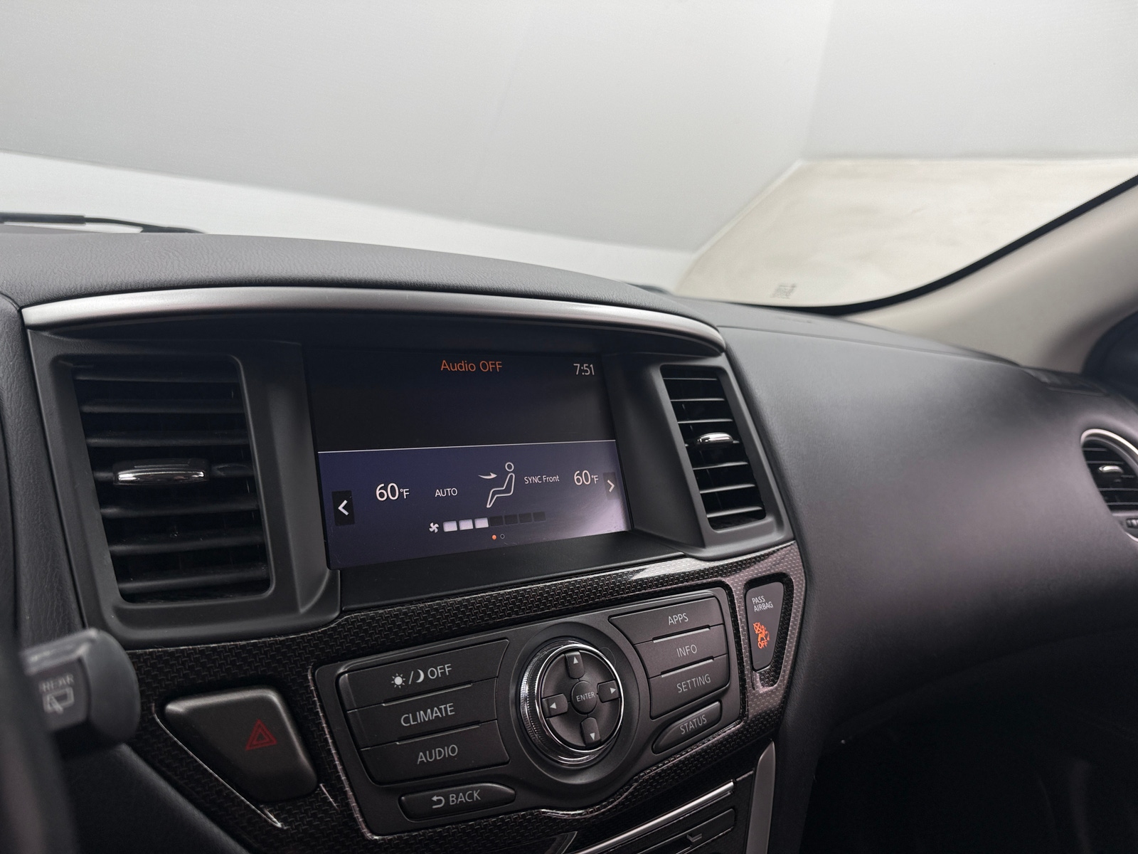 Thumbnail: 2020 Nissan Pathfinder - 4
