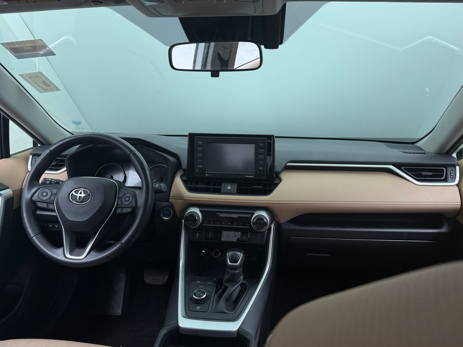 Thumbnail: 2021 Toyota RAV4 - 3