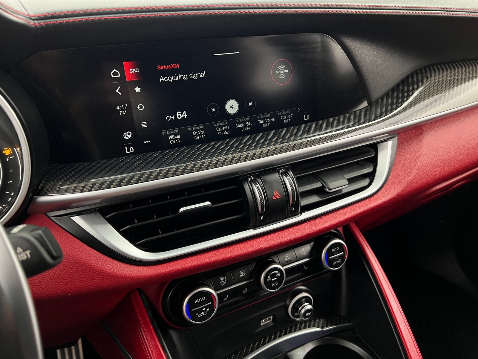 Thumbnail: 2021 Alfa Romeo Stelvio - 3