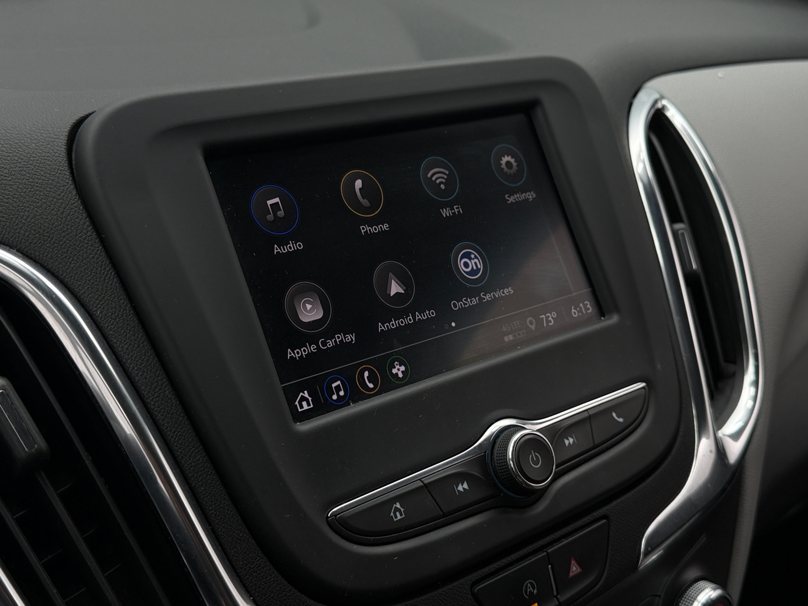 Thumbnail: 2022 Chevrolet Equinox - 4