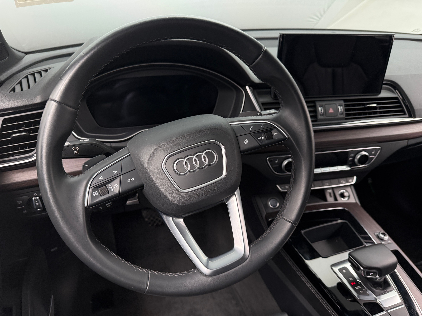 Thumbnail: 2022 Audi Q5 - 4