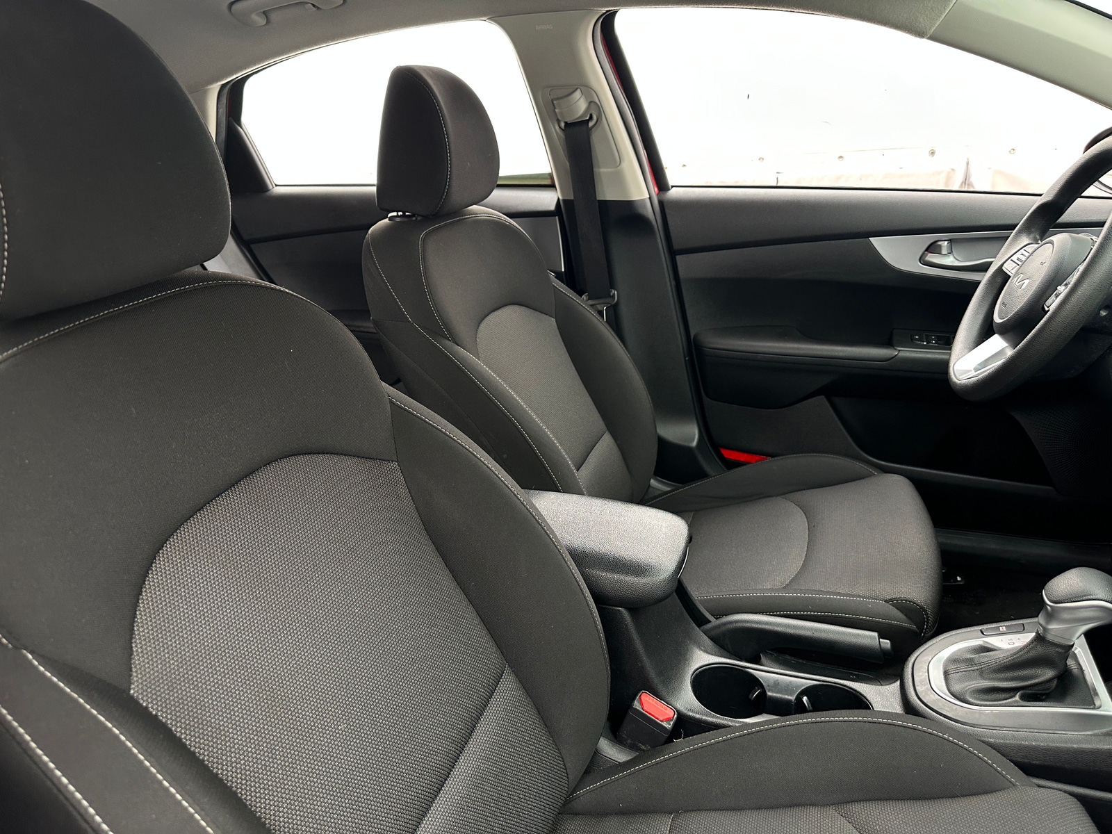 Thumbnail: 2023 Kia Forte - 2