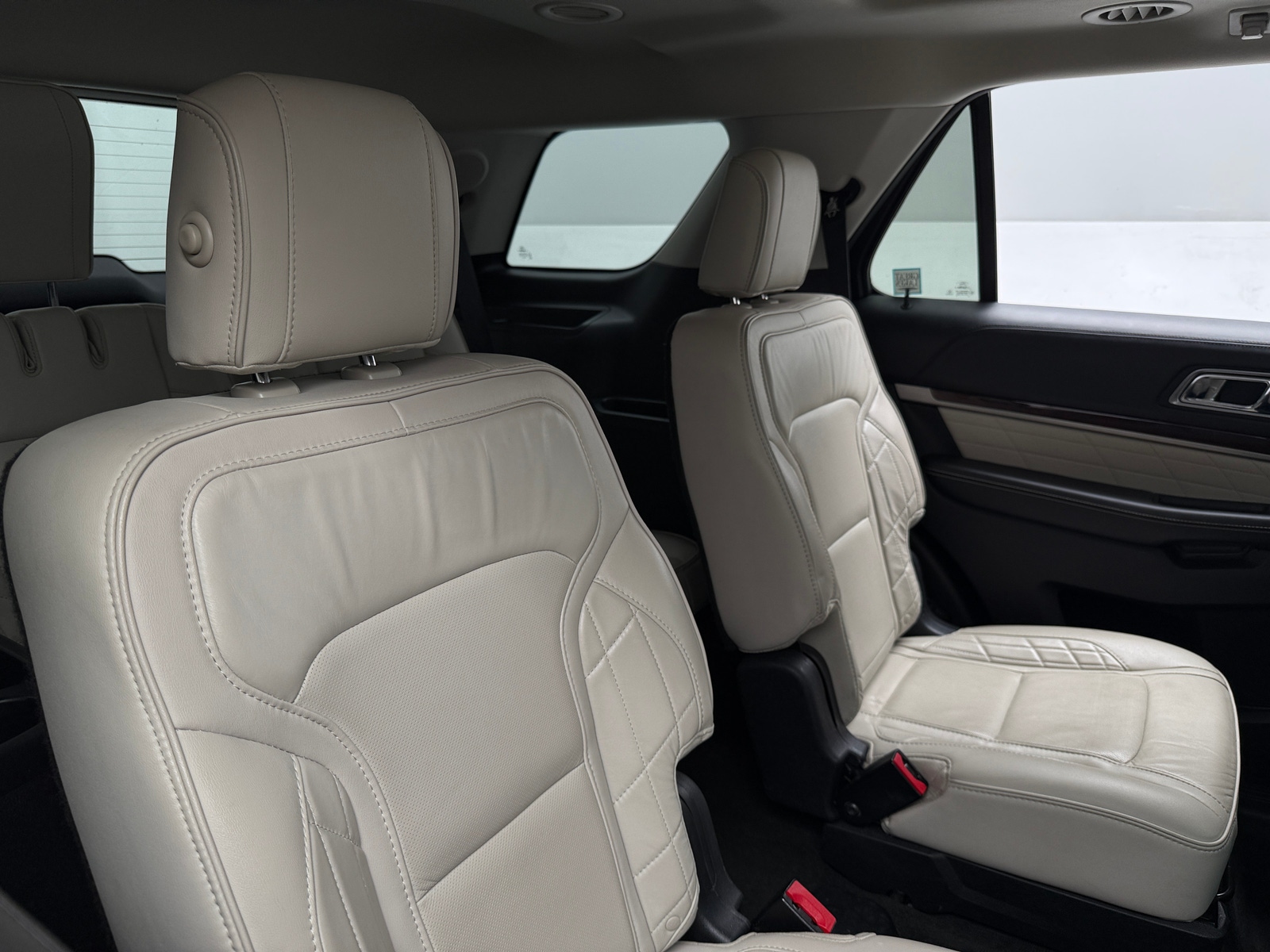 Thumbnail: 2017 Ford Explorer - 5