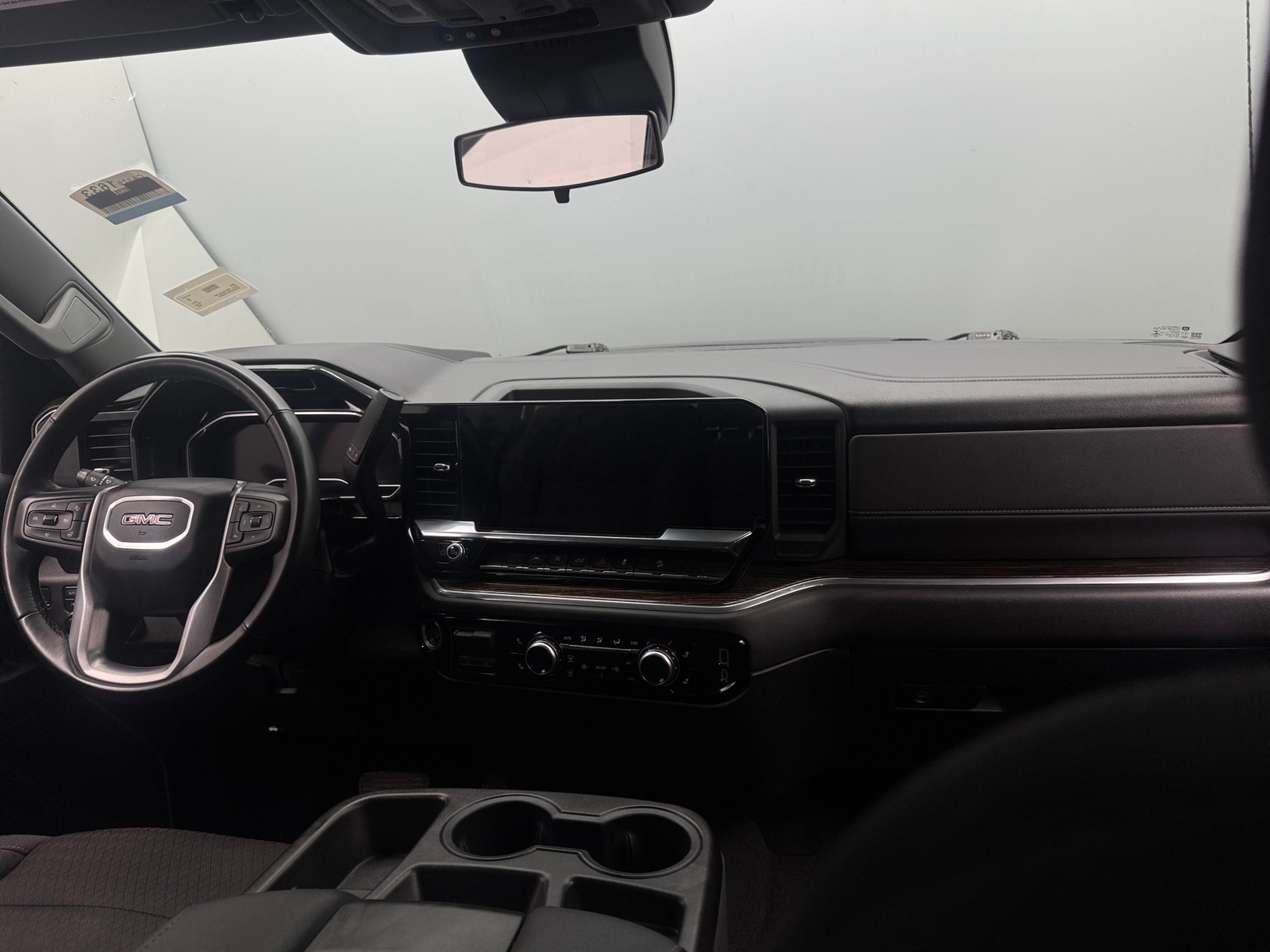 Thumbnail: 2023 GMC Sierra 1500 - 3