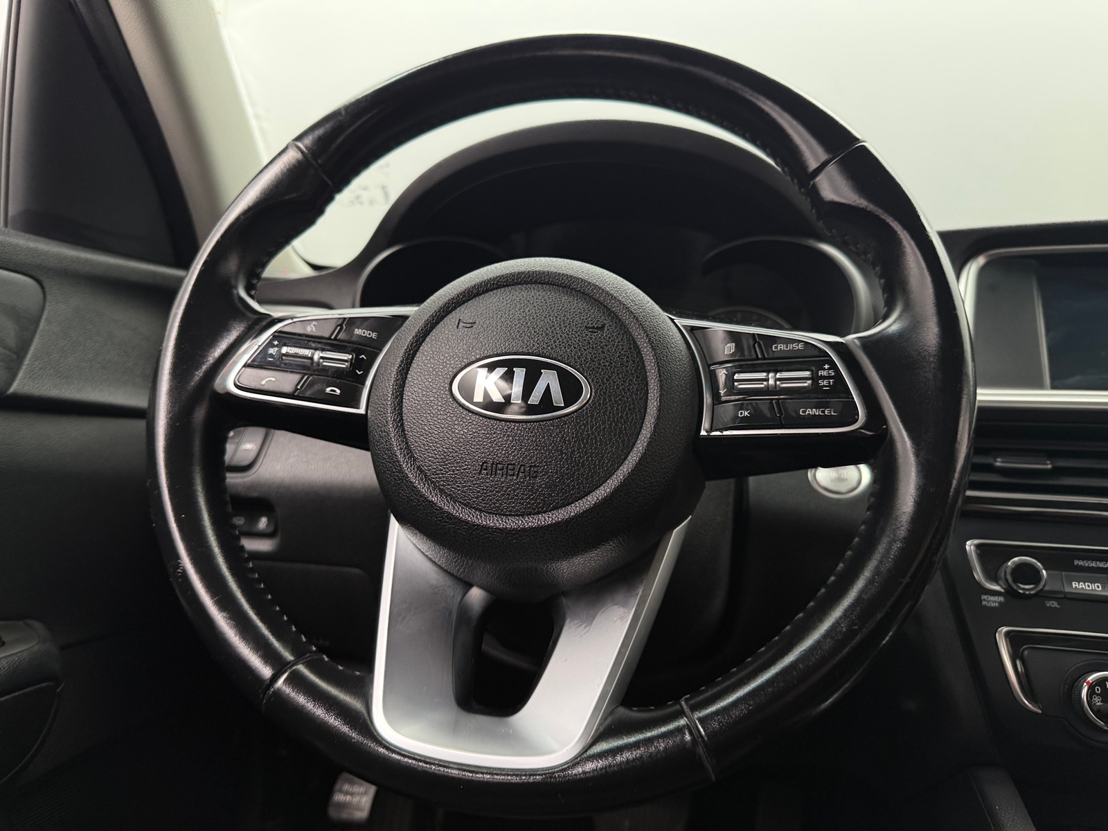 Thumbnail: 2020 Kia Optima - 5