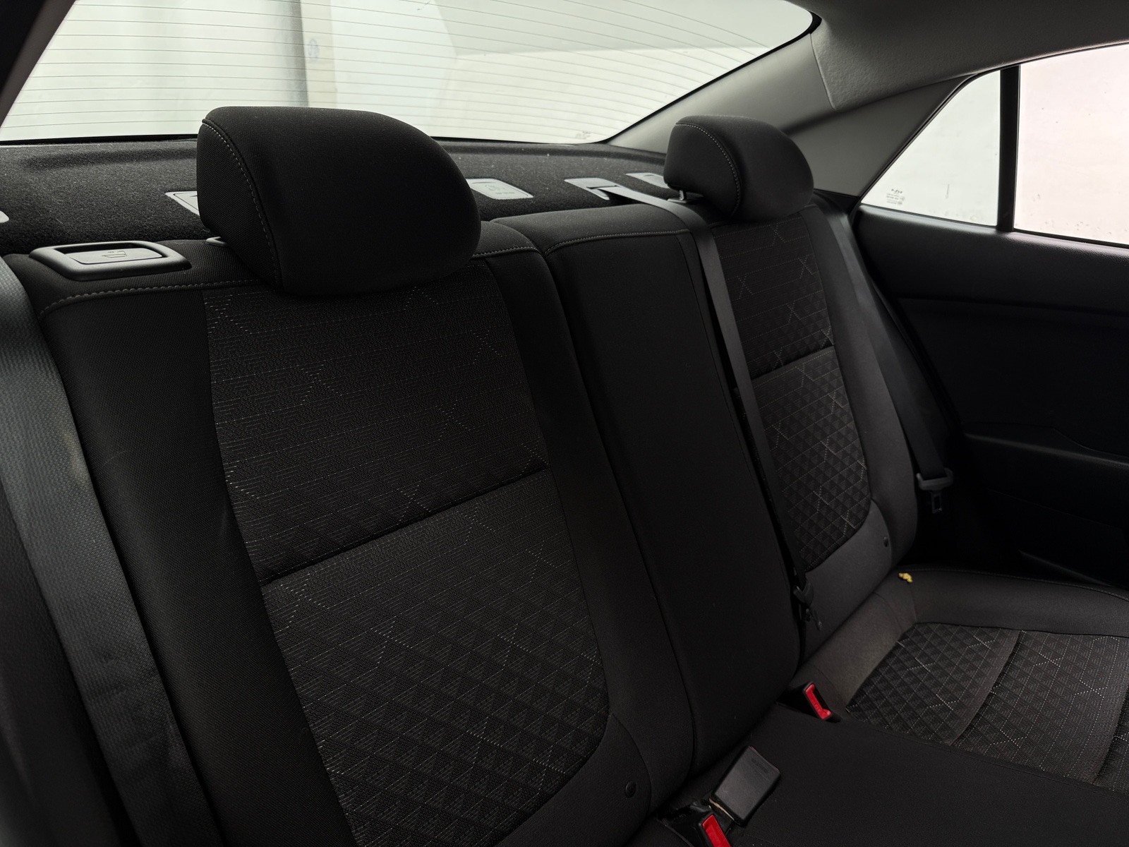 Thumbnail: 2023 Kia Rio - 6