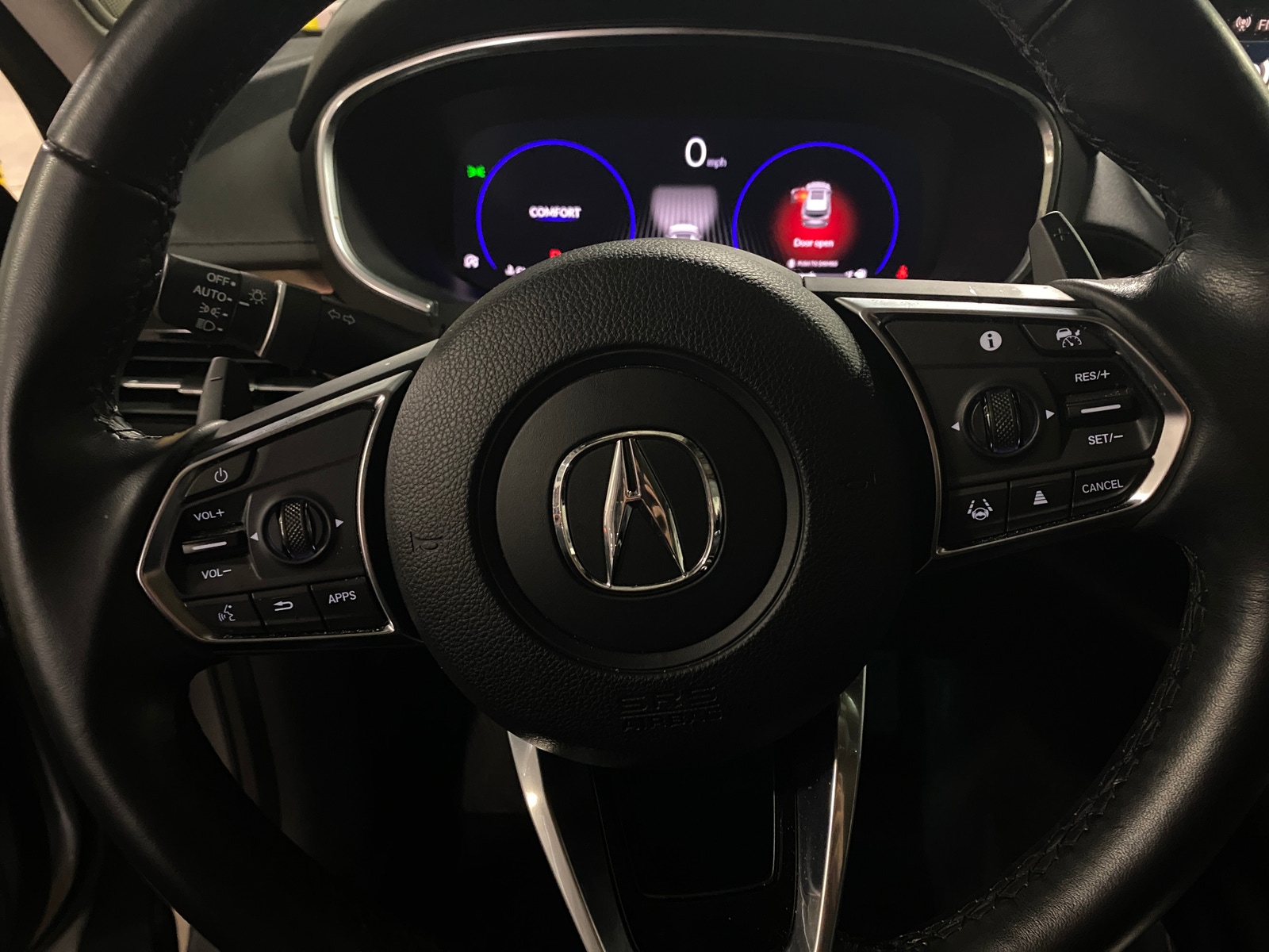 Thumbnail: 2022 Acura MDX - 4