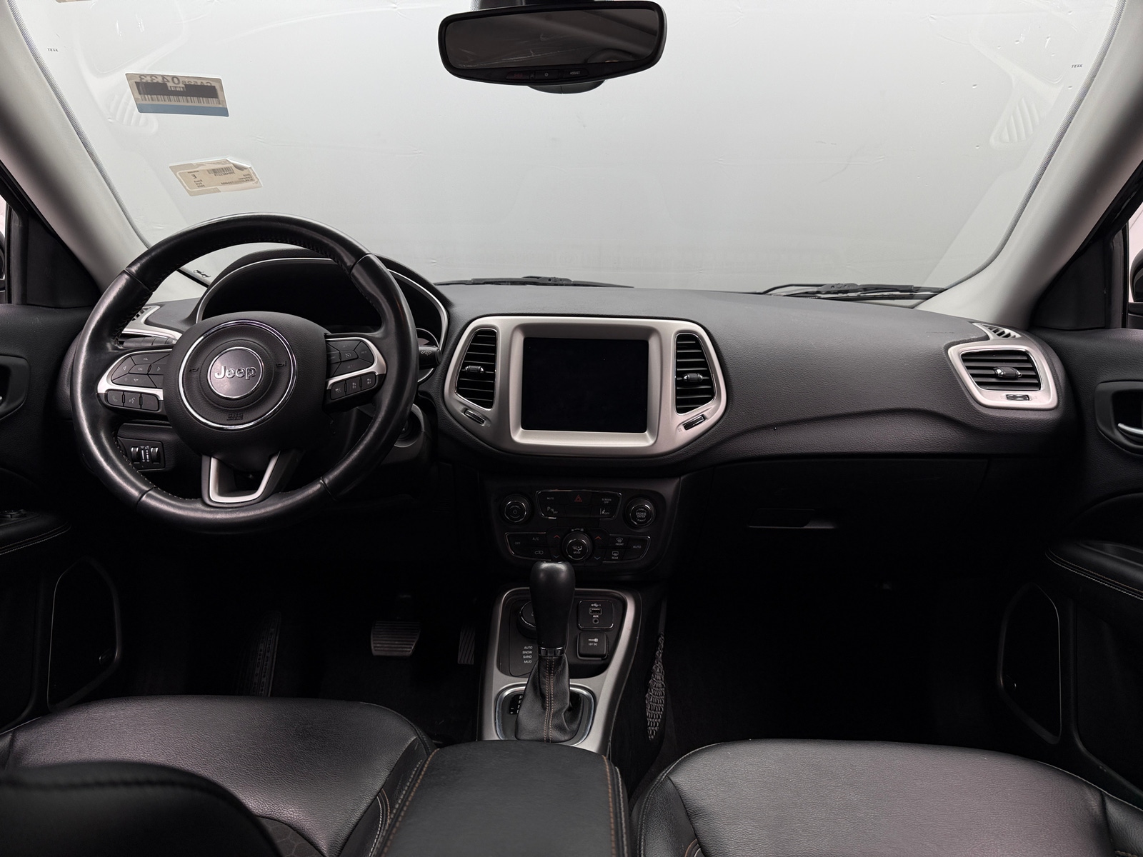 Thumbnail: 2020 Jeep Compass - 3