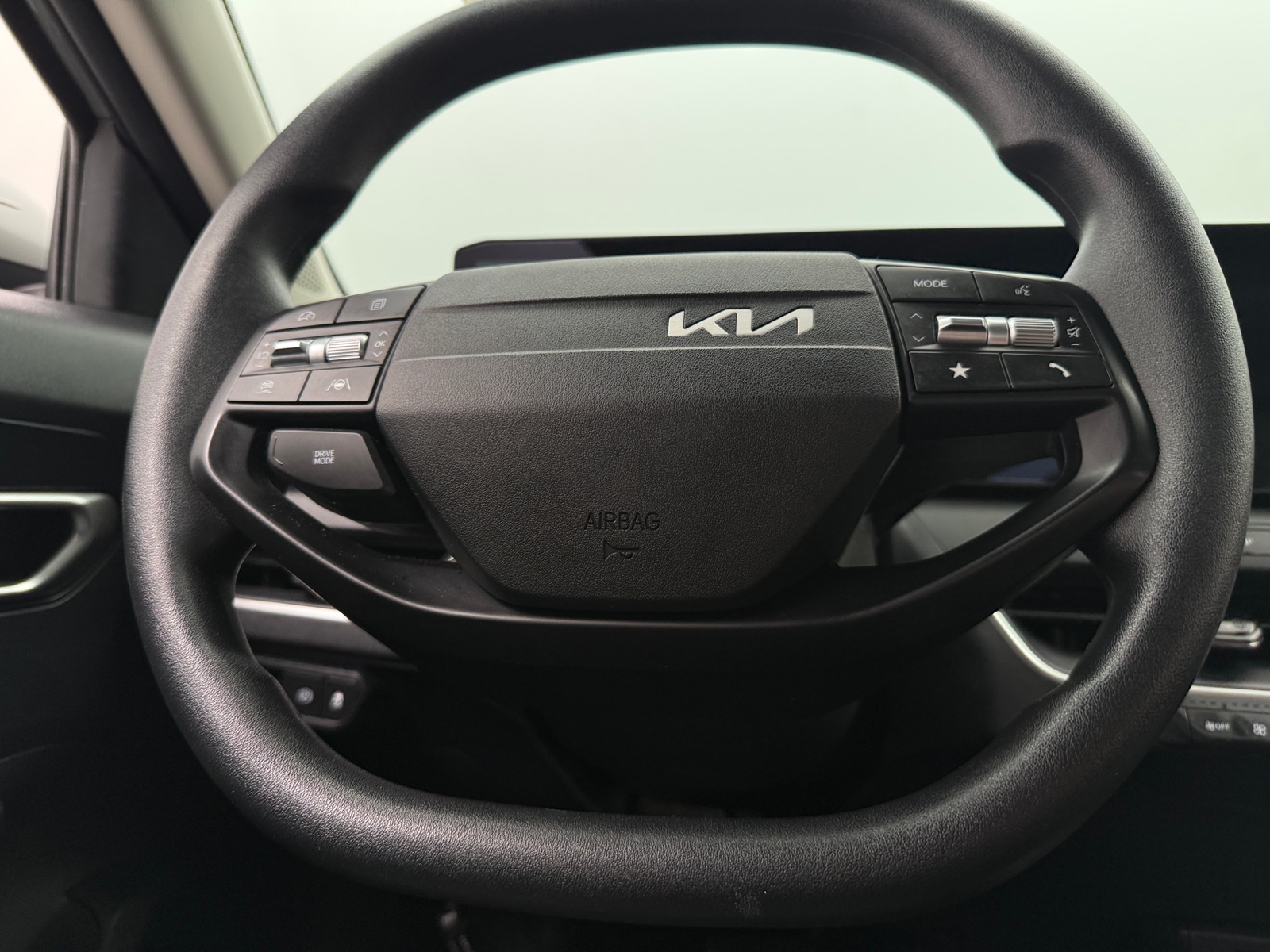 Thumbnail: 2025 Kia K4 - 5