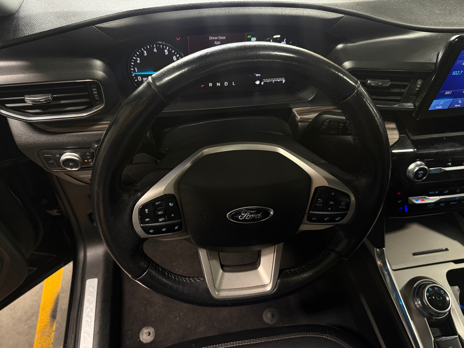 Thumbnail: 2021 Ford Explorer - 4