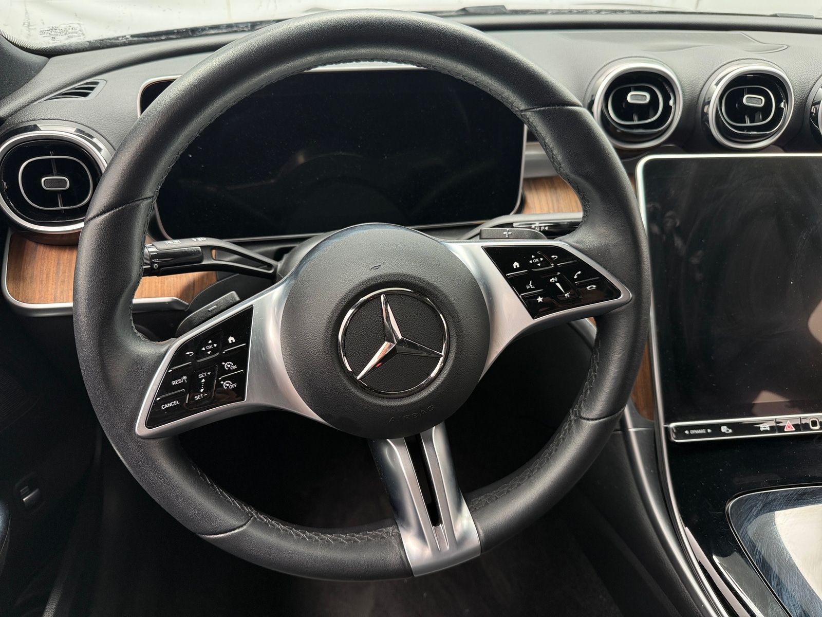 Thumbnail: 2025 Mercedes-Benz C-Class - 5