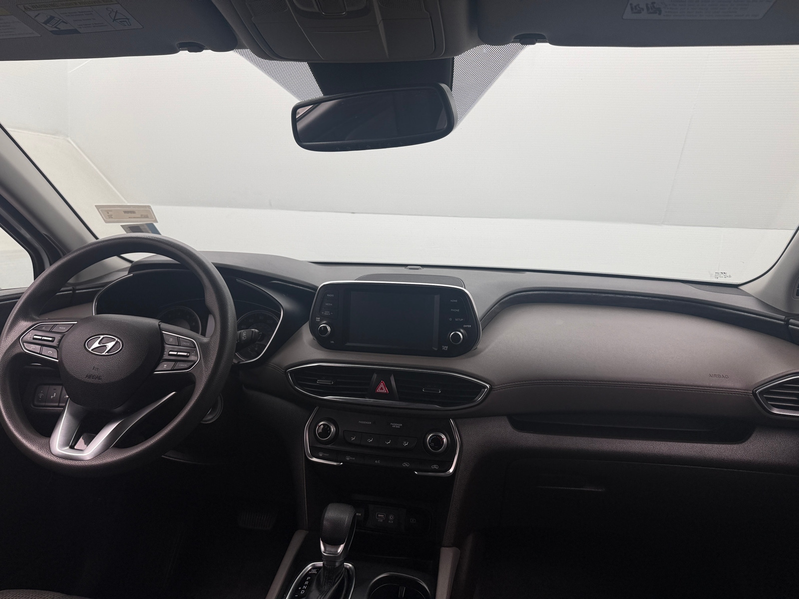 Thumbnail: 2019 Hyundai Santa Fe - 3