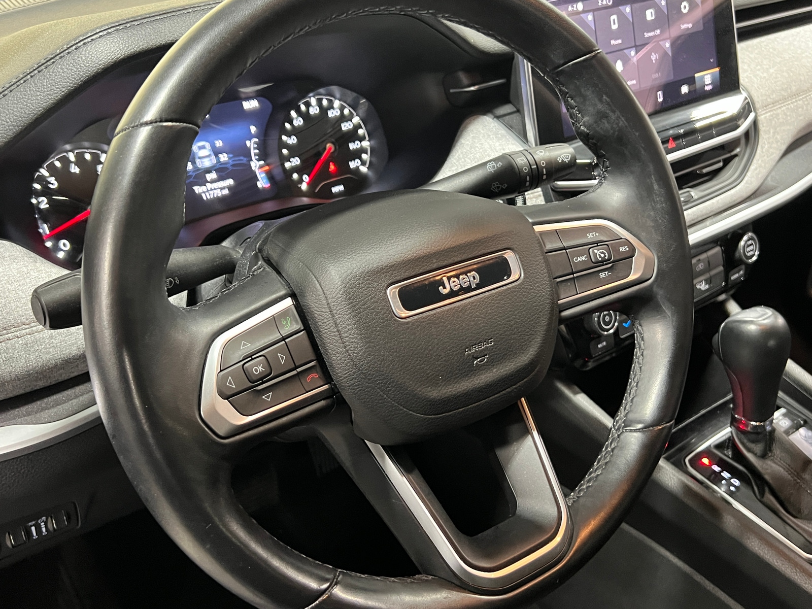Thumbnail: 2022 Jeep Compass - 4