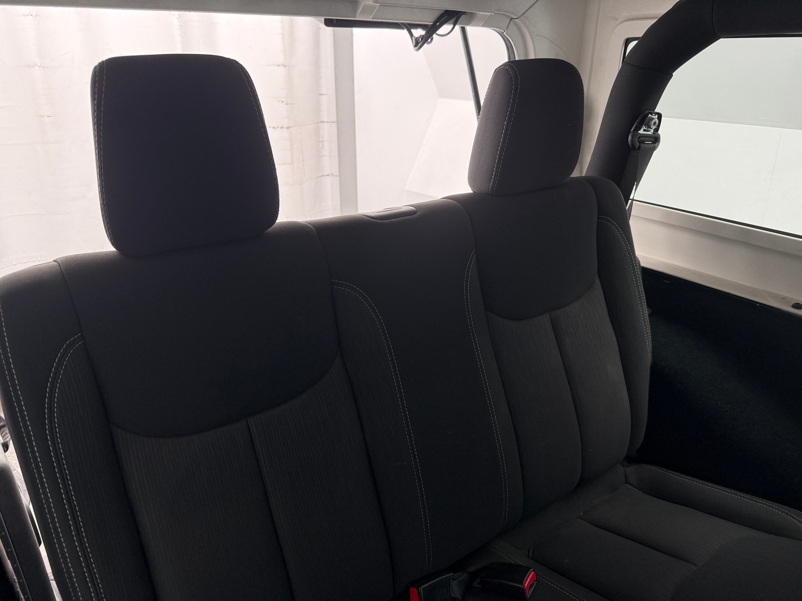Thumbnail: 2016 Jeep Wrangler - 6