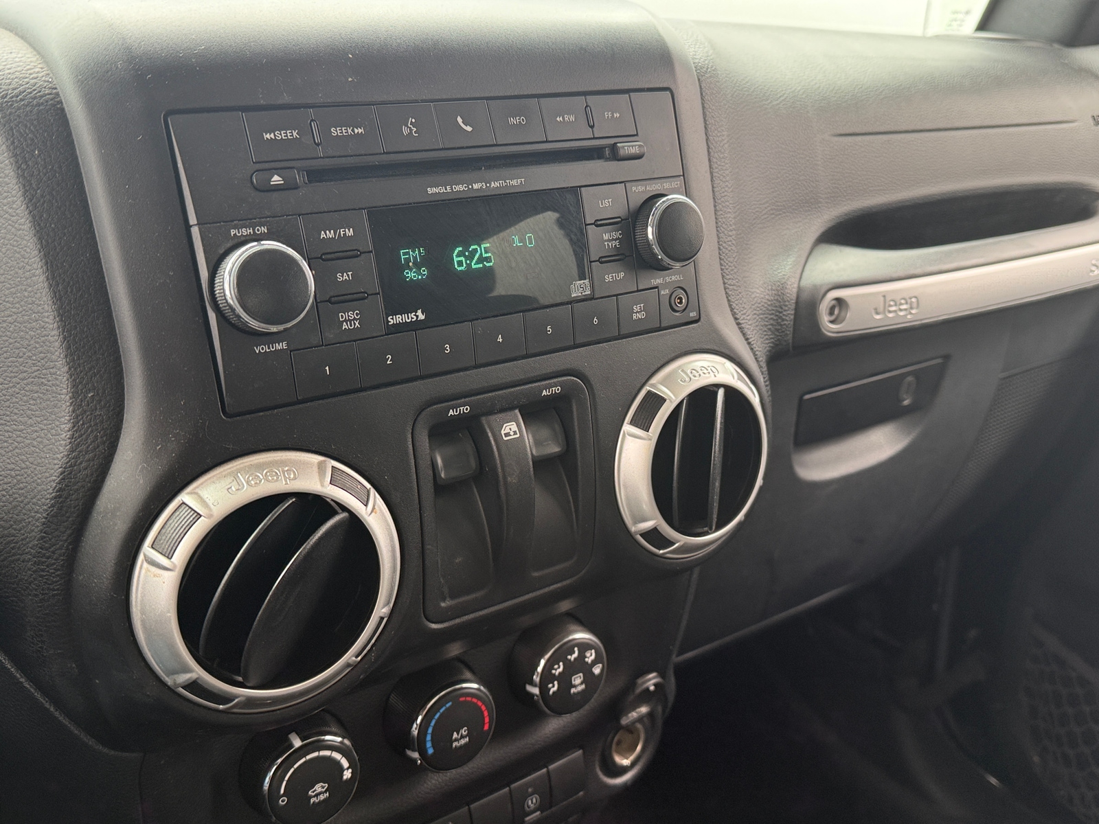 Thumbnail: 2016 Jeep Wrangler - 4