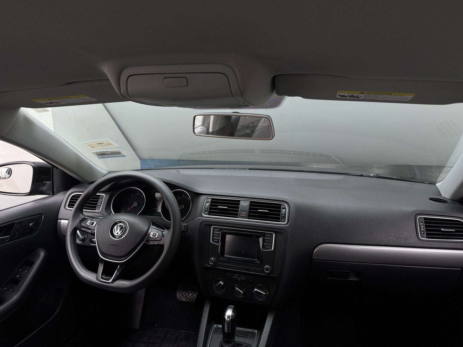 Thumbnail: 2017 Volkswagen Jetta - 3